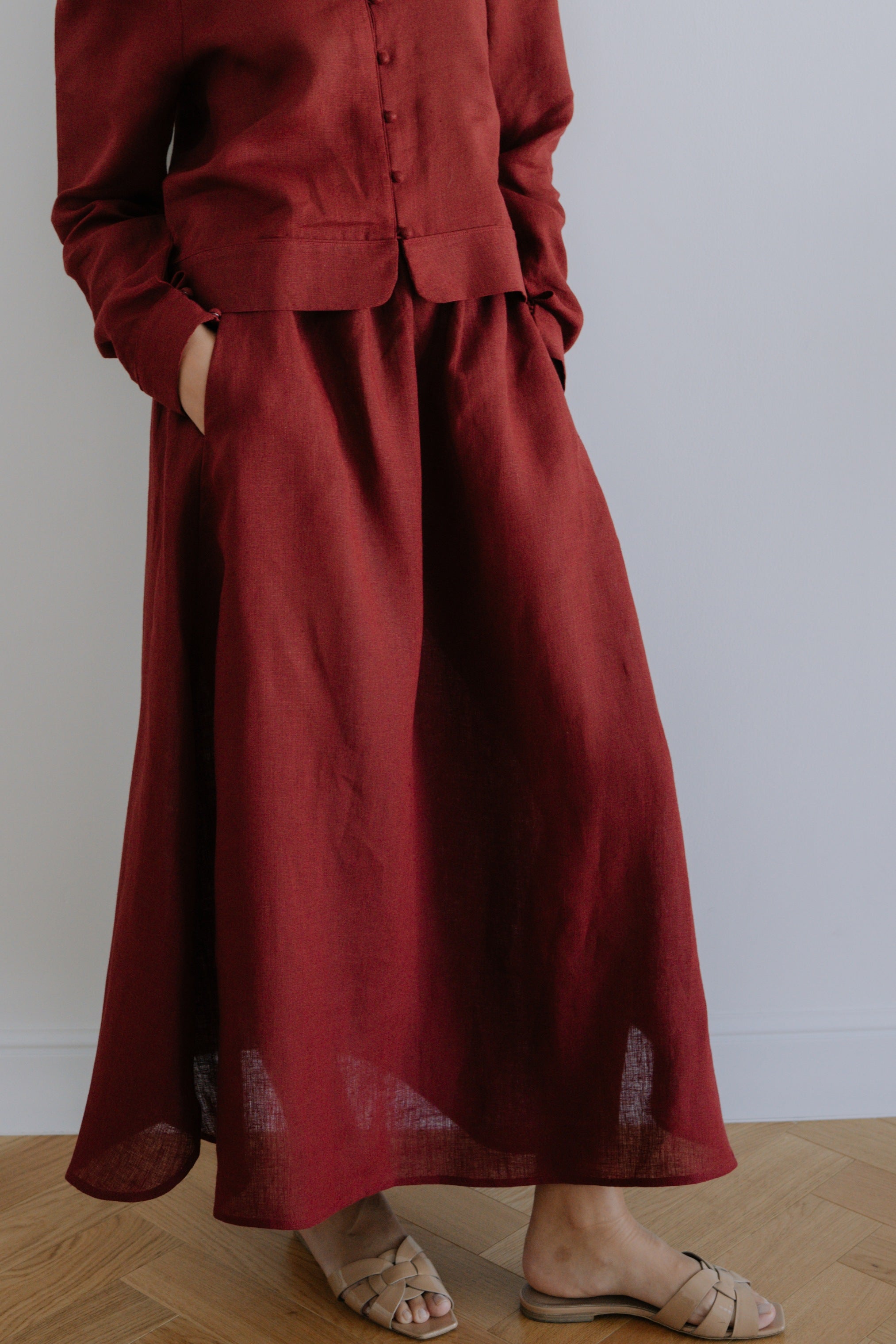 The Rebeca Skirt — Black